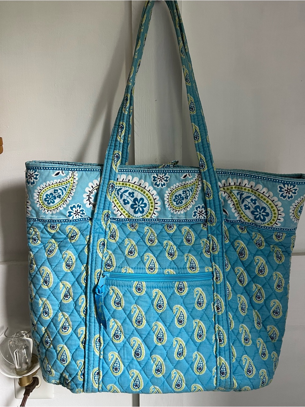 Vera Bradley Bermuda Blue (retired) Large Tote Bag - Picture 2 of 9